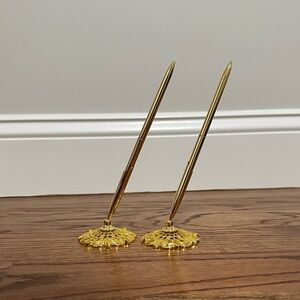 Elegant Gold Pen Set